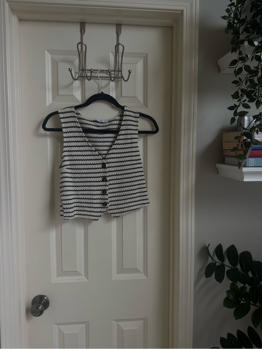 Mango Black & White Striped Knit Crop Vest